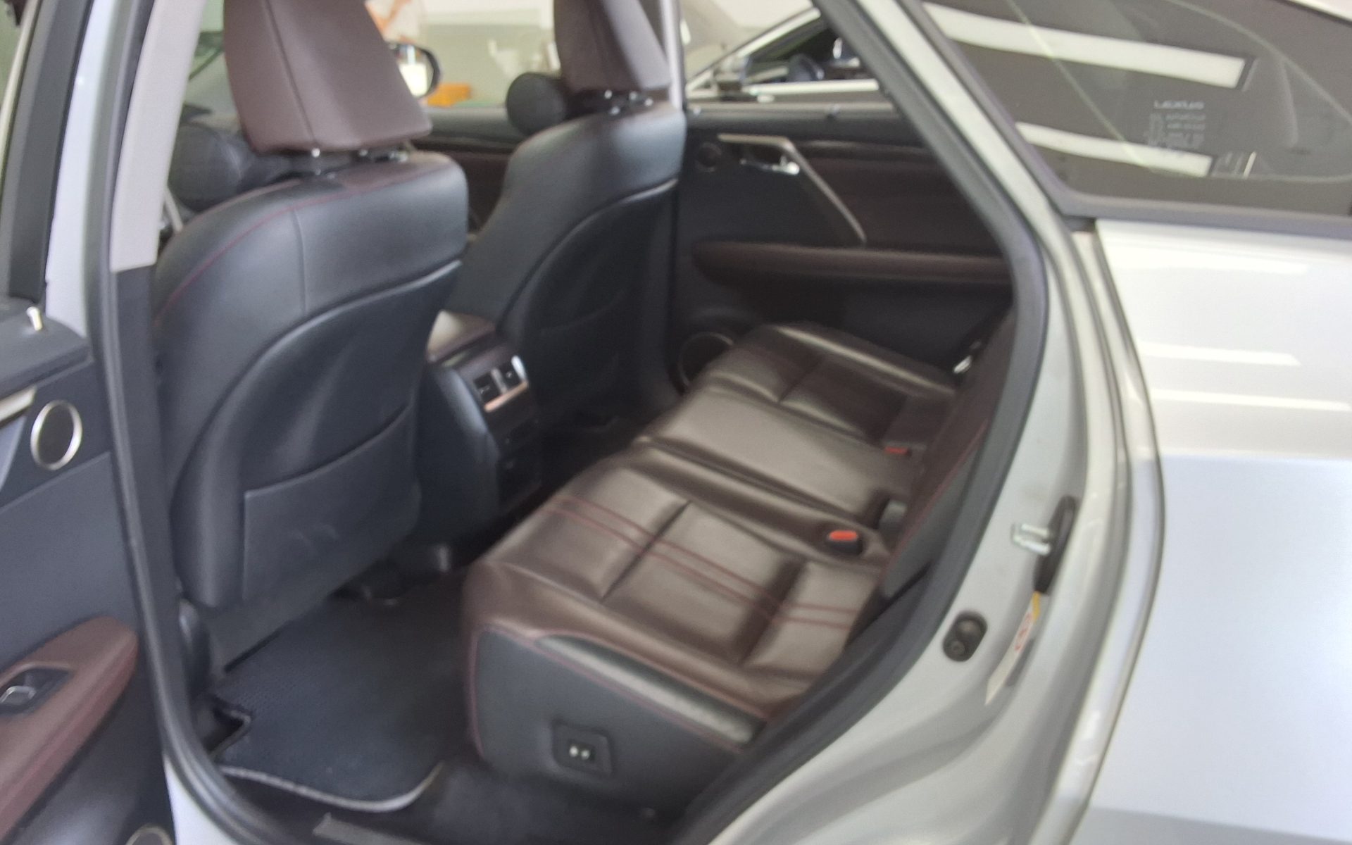 LEXUS RX - 11