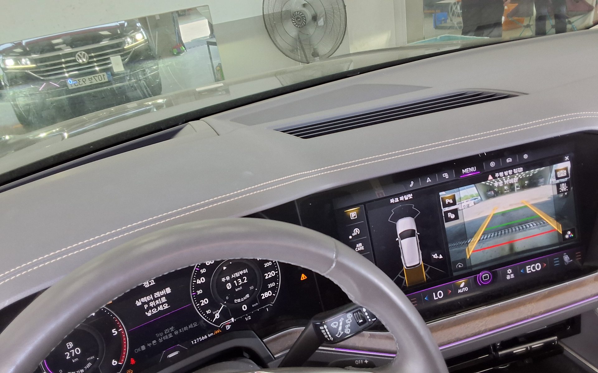 VOLKSWAGEN 투아렉 - 18