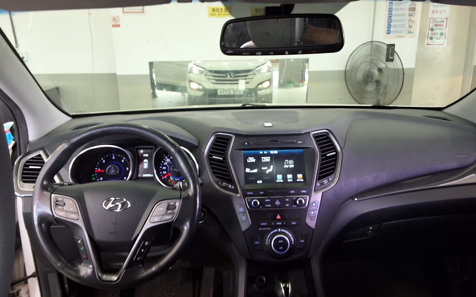 Hyundai Santa Fe - 10