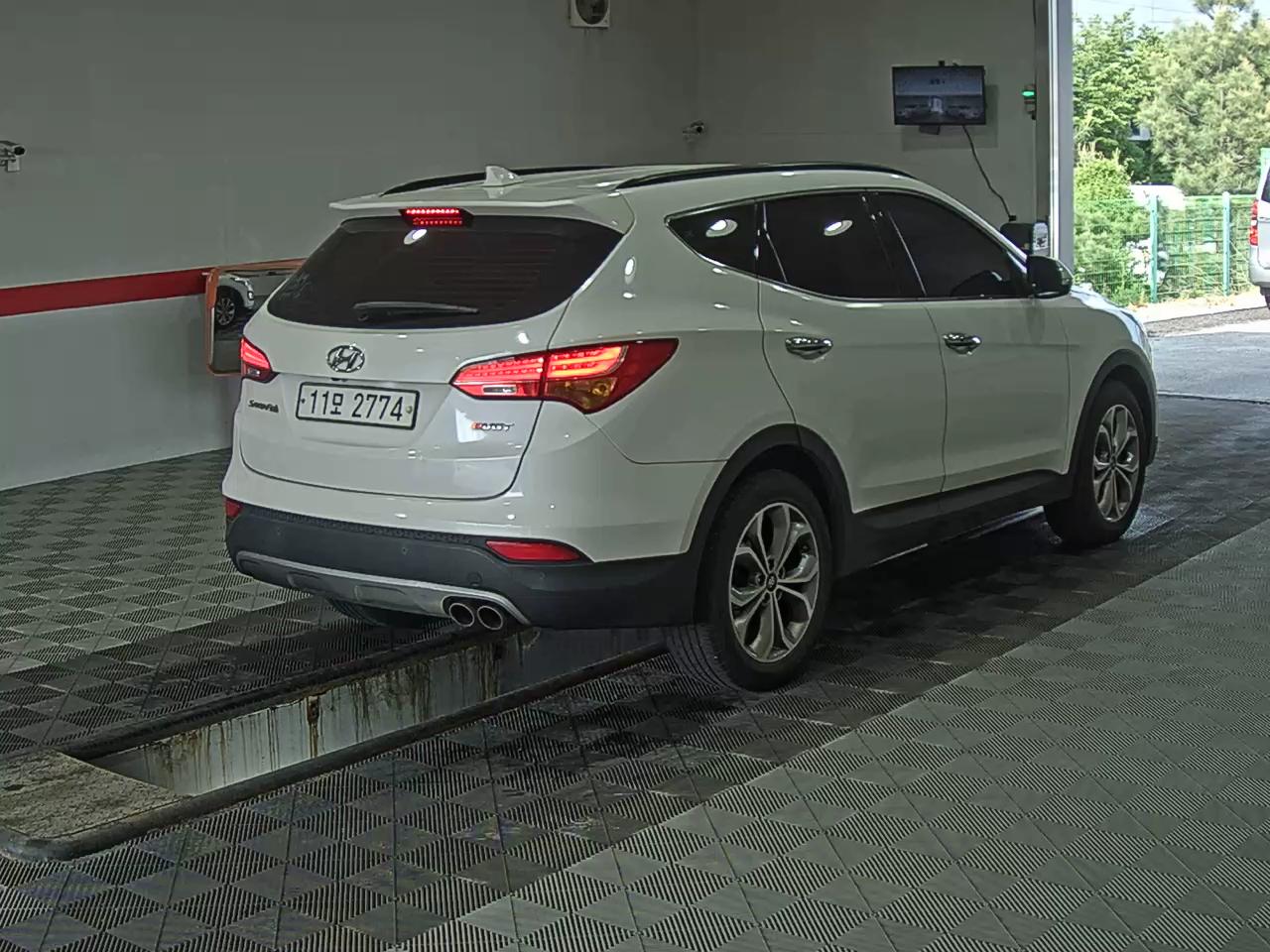Hyundai Santa Fe - 4