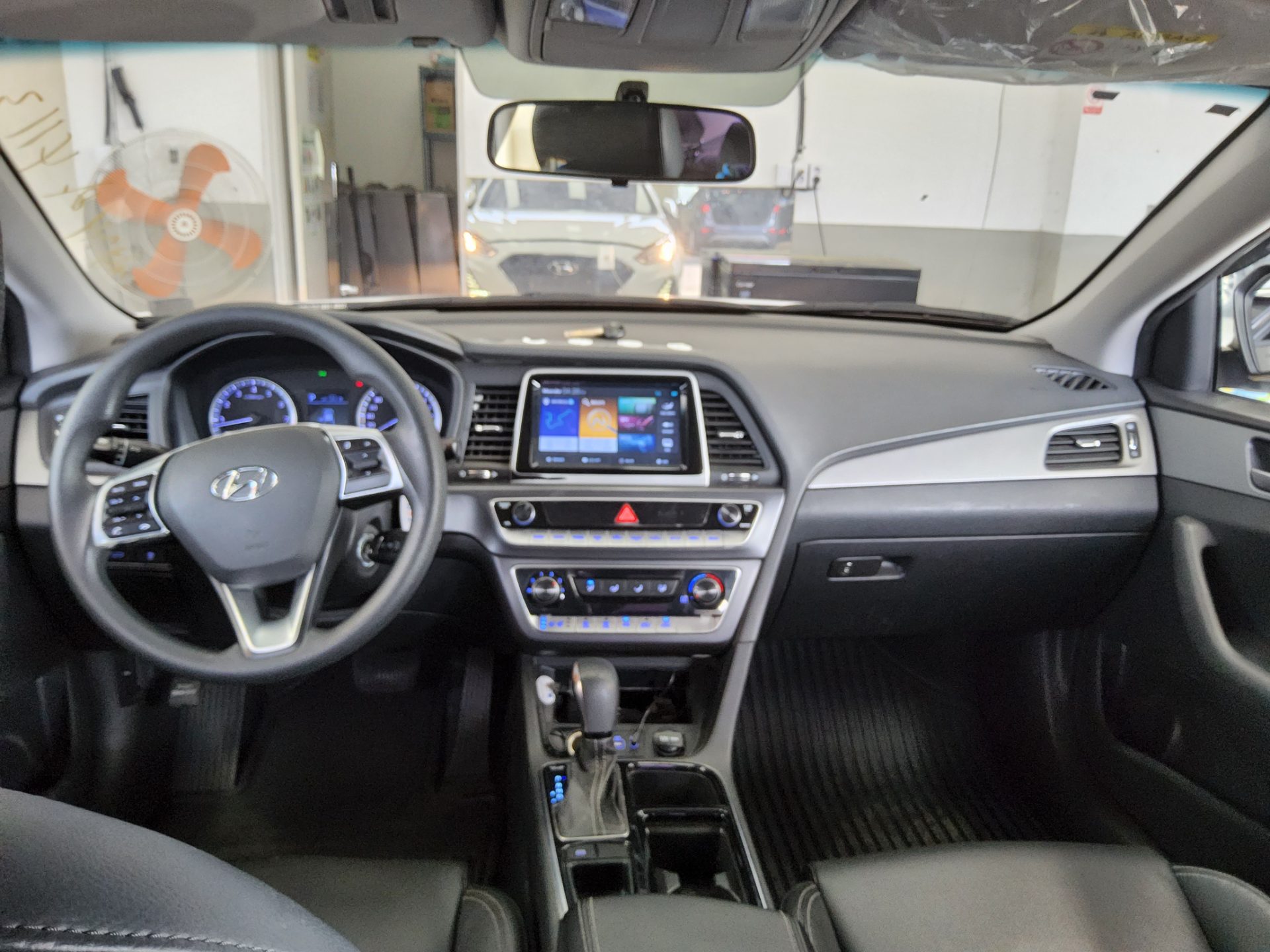 Hyundai Sonata - 10