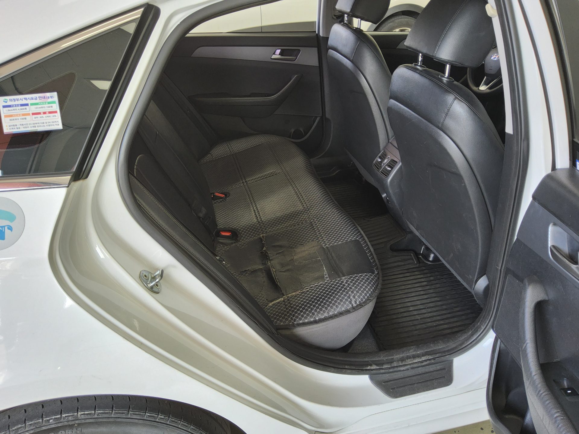 Hyundai Sonata - 12