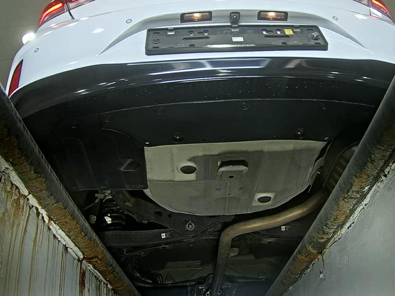 Hyundai Sonata - 7