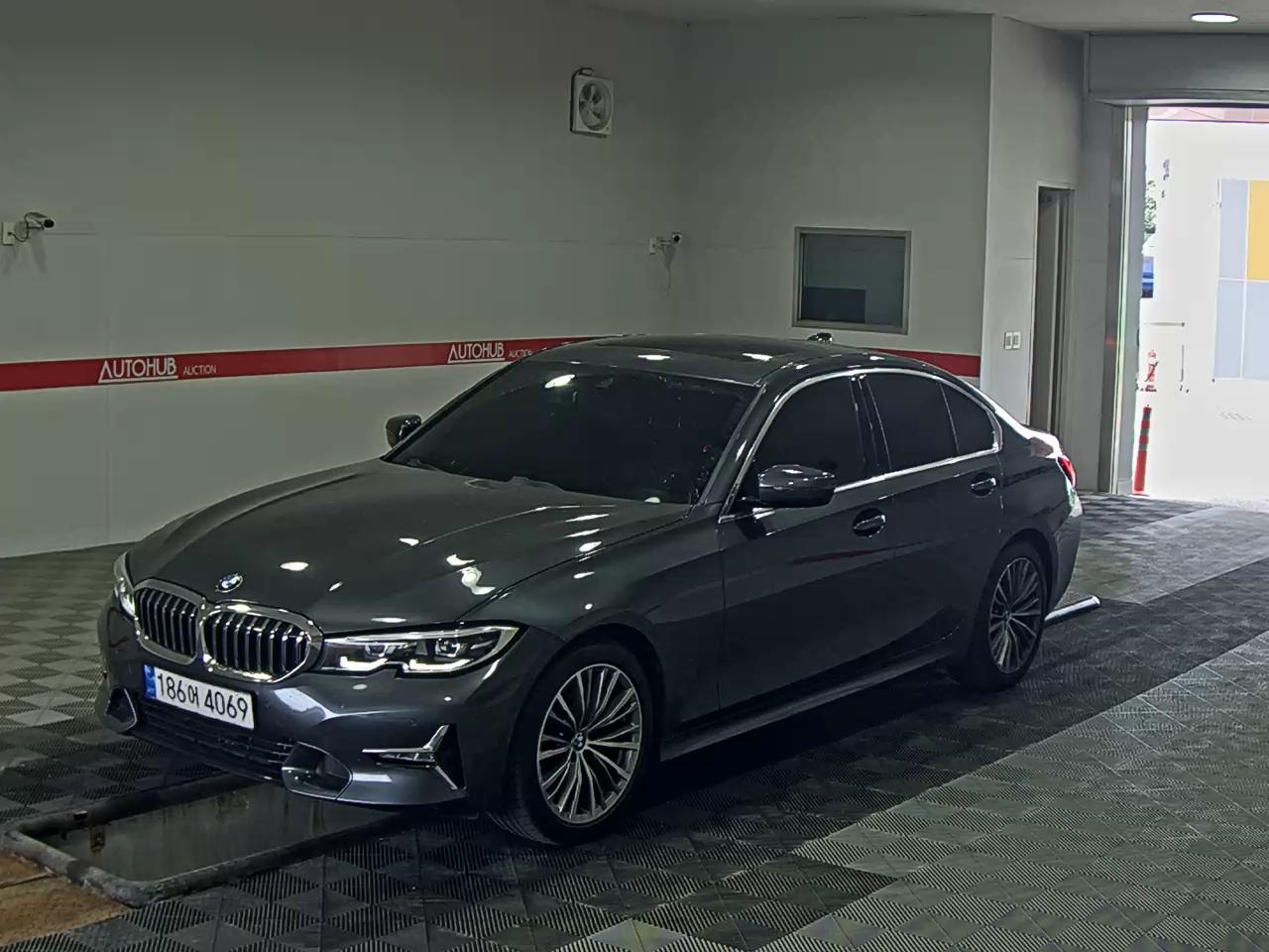 BMW 3 SERIES (7TH GEN) 320d