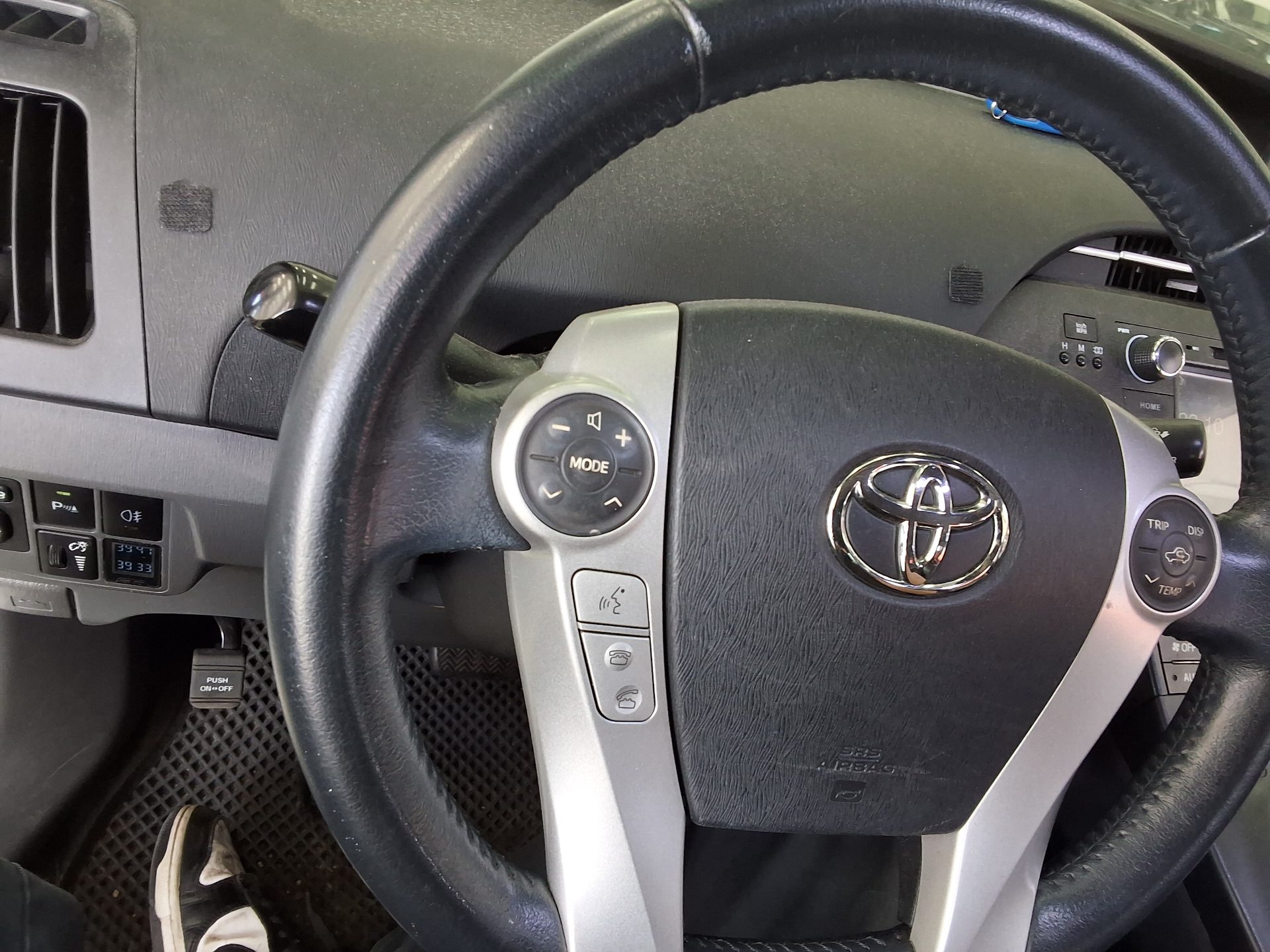 TOYOTA 프리우스 - 21