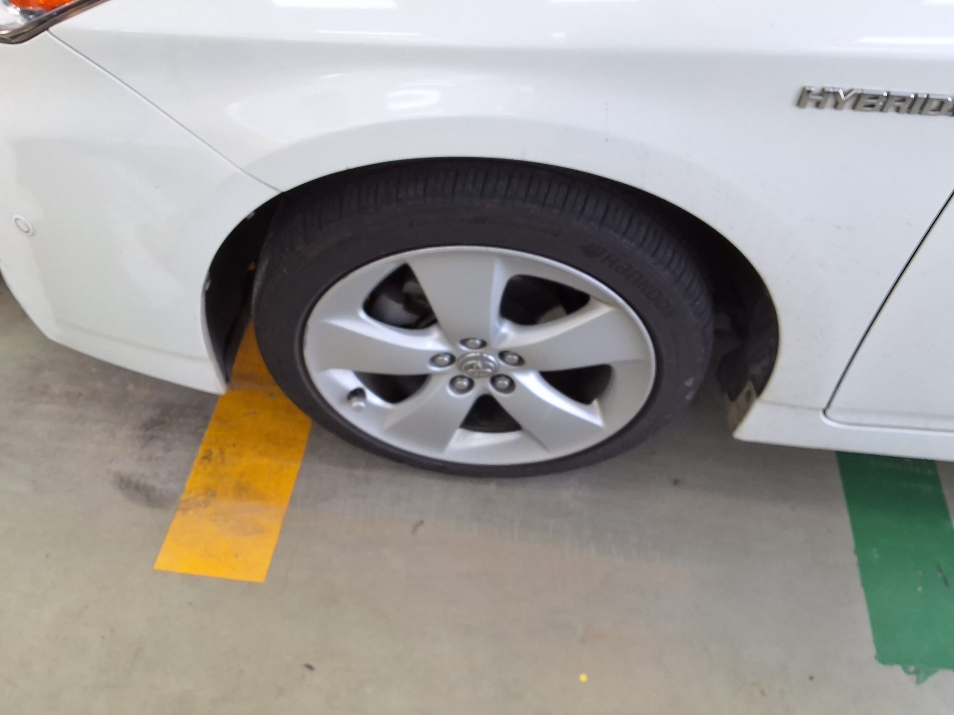 TOYOTA 프리우스 - 17