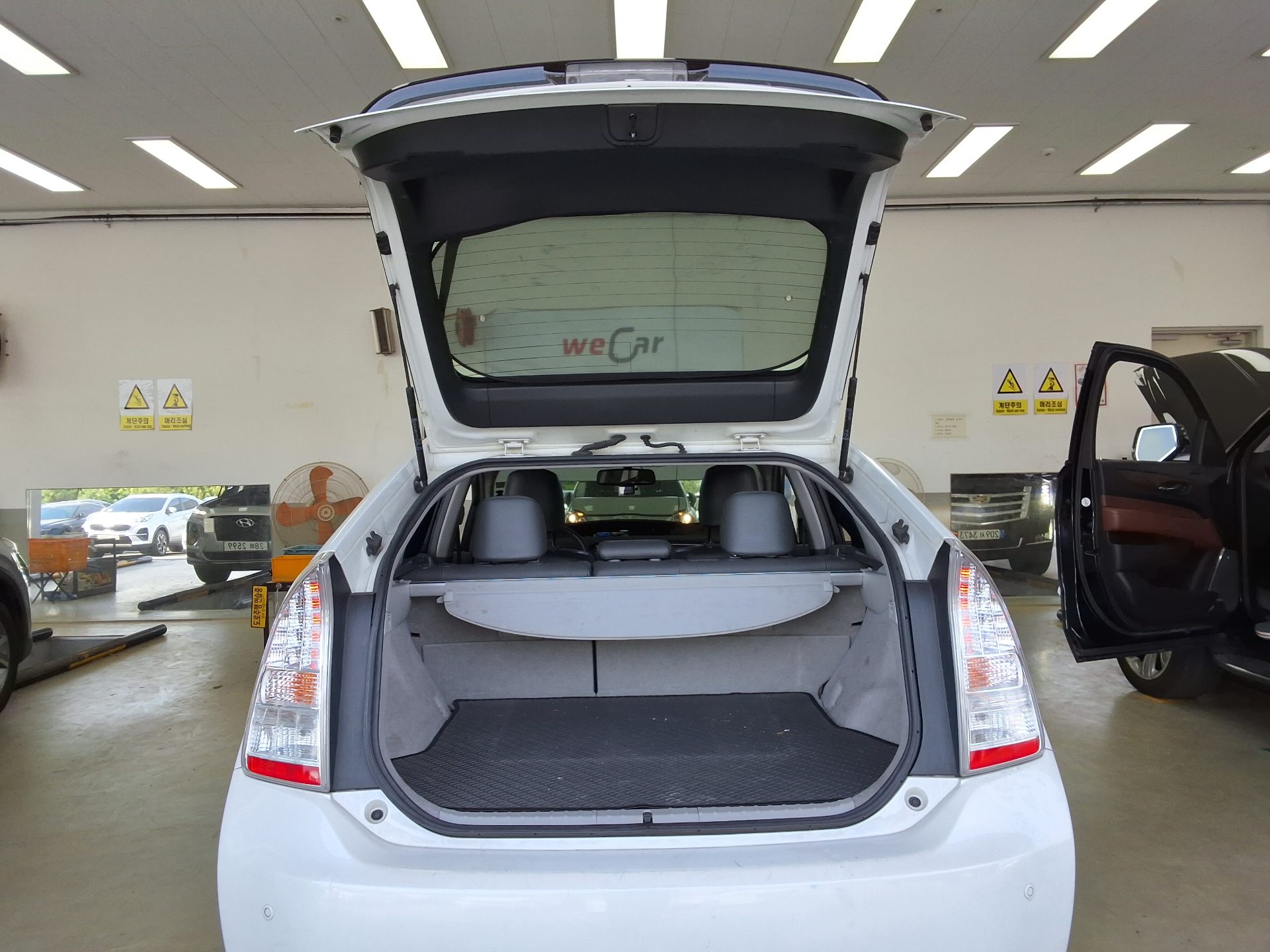 TOYOTA 프리우스 - 15