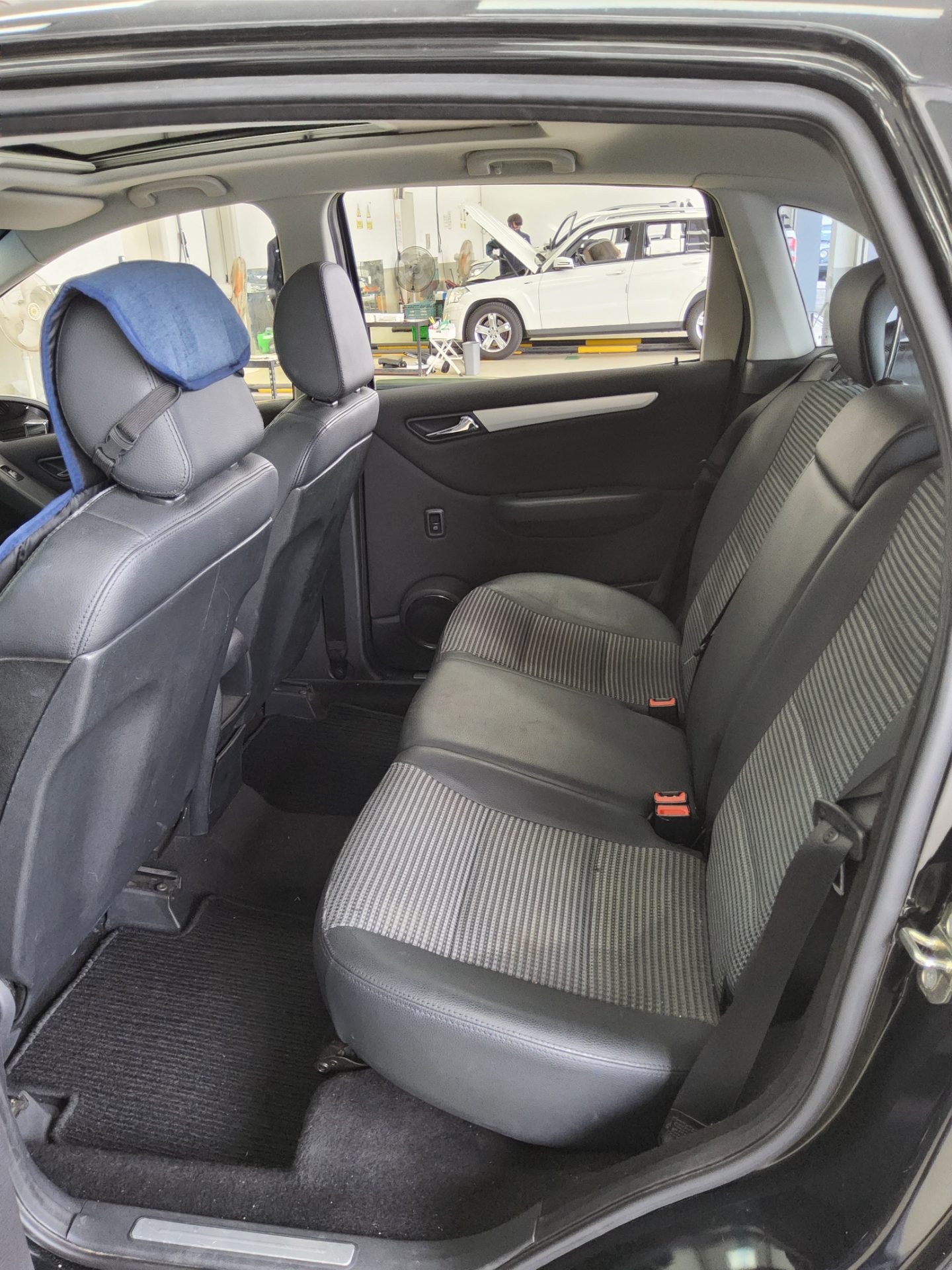 2008 - mercedes-benz b200