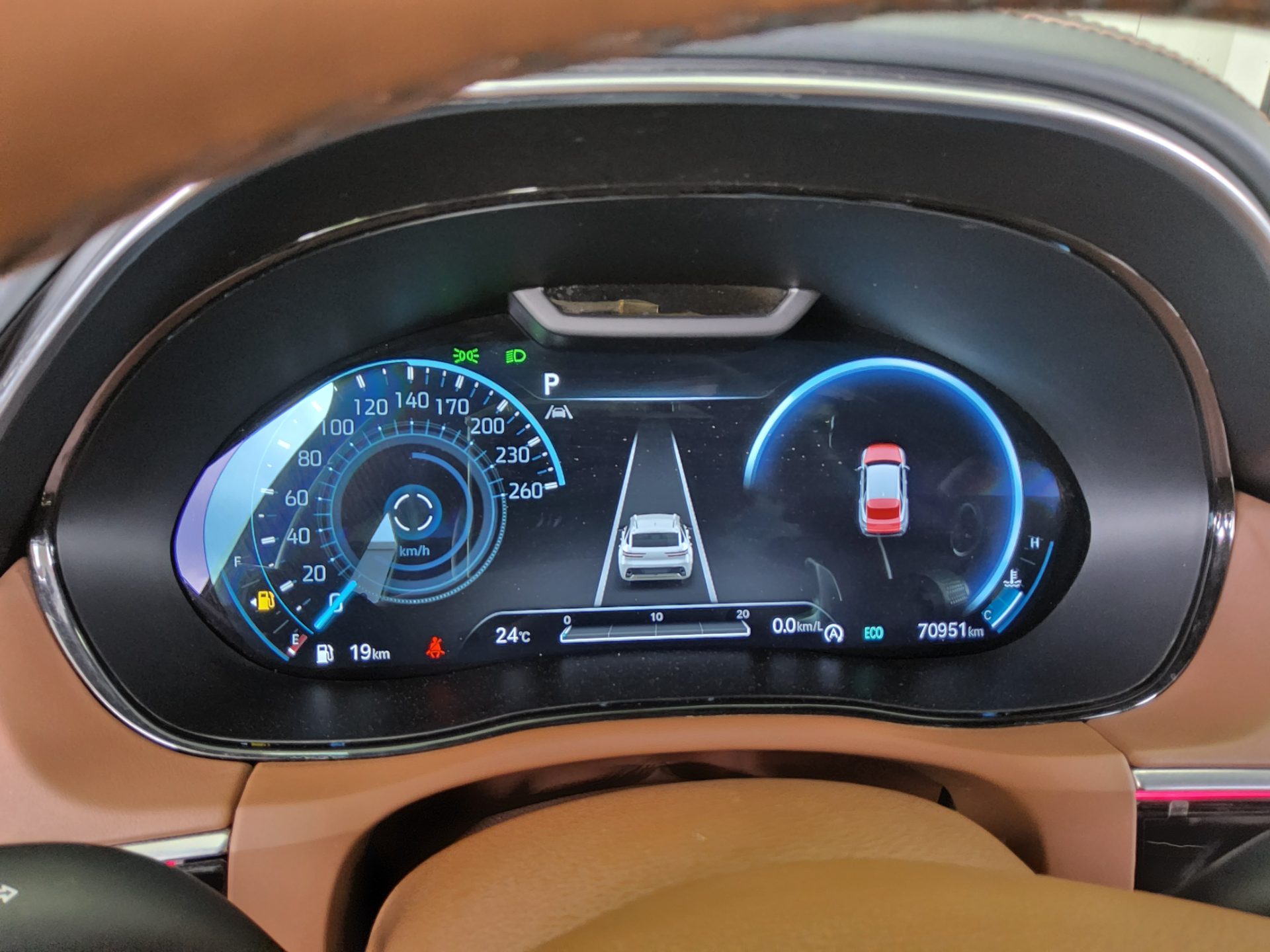 Genesis GV70 - 8