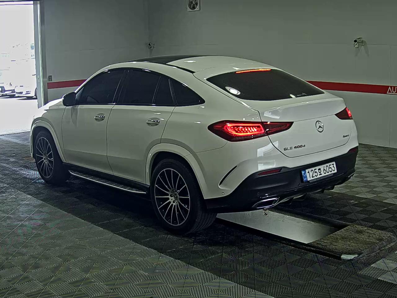 2022 - mercedes-benz gle 400d