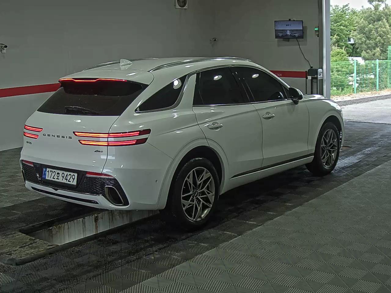 Genesis GV70 - 4