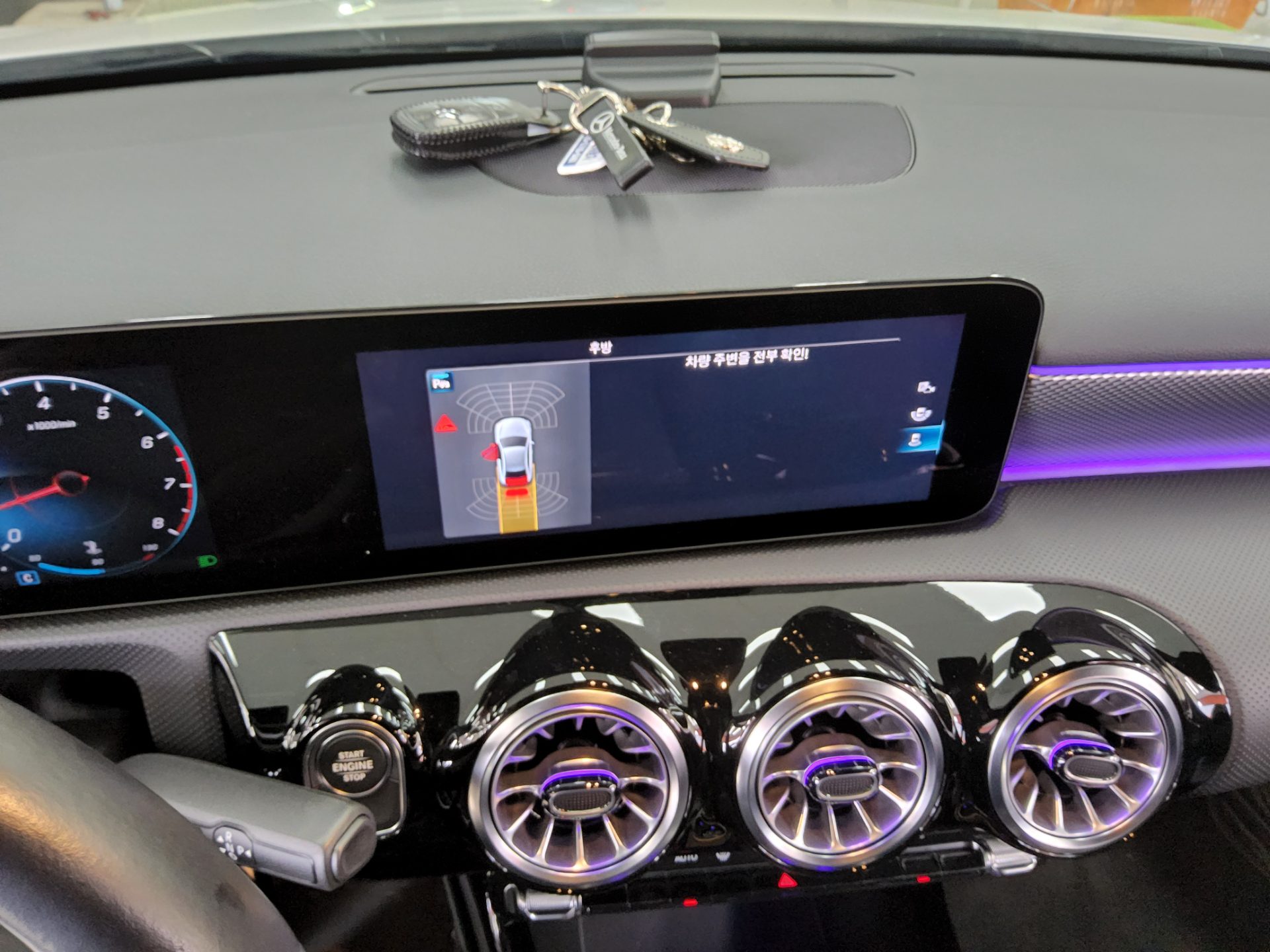 2022 - mercedes-benz a220
