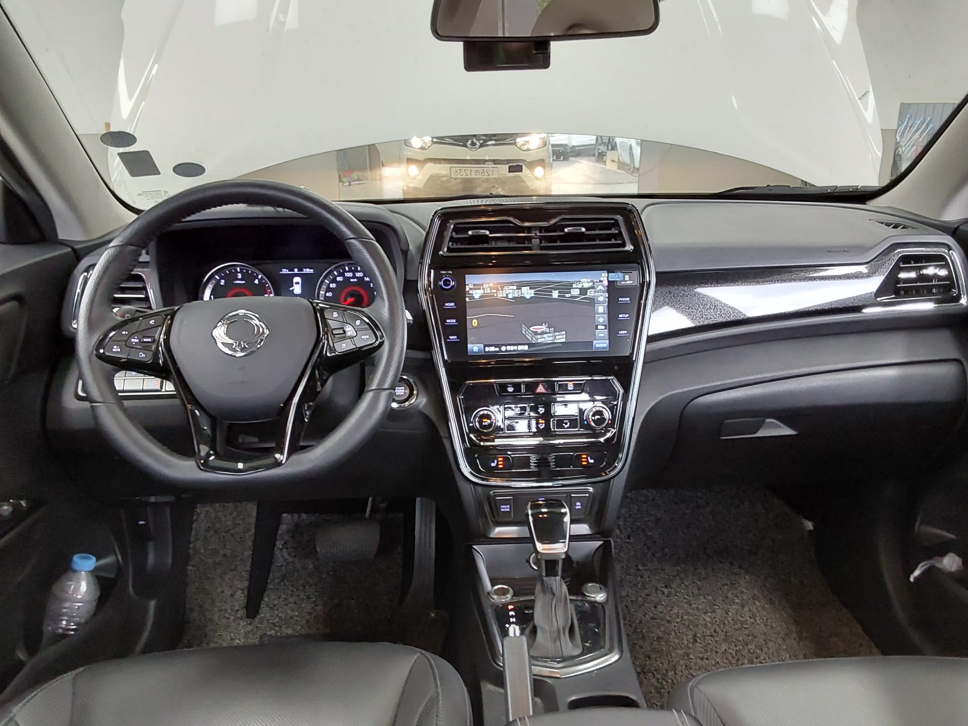 KG Mobility Tivoli - 20