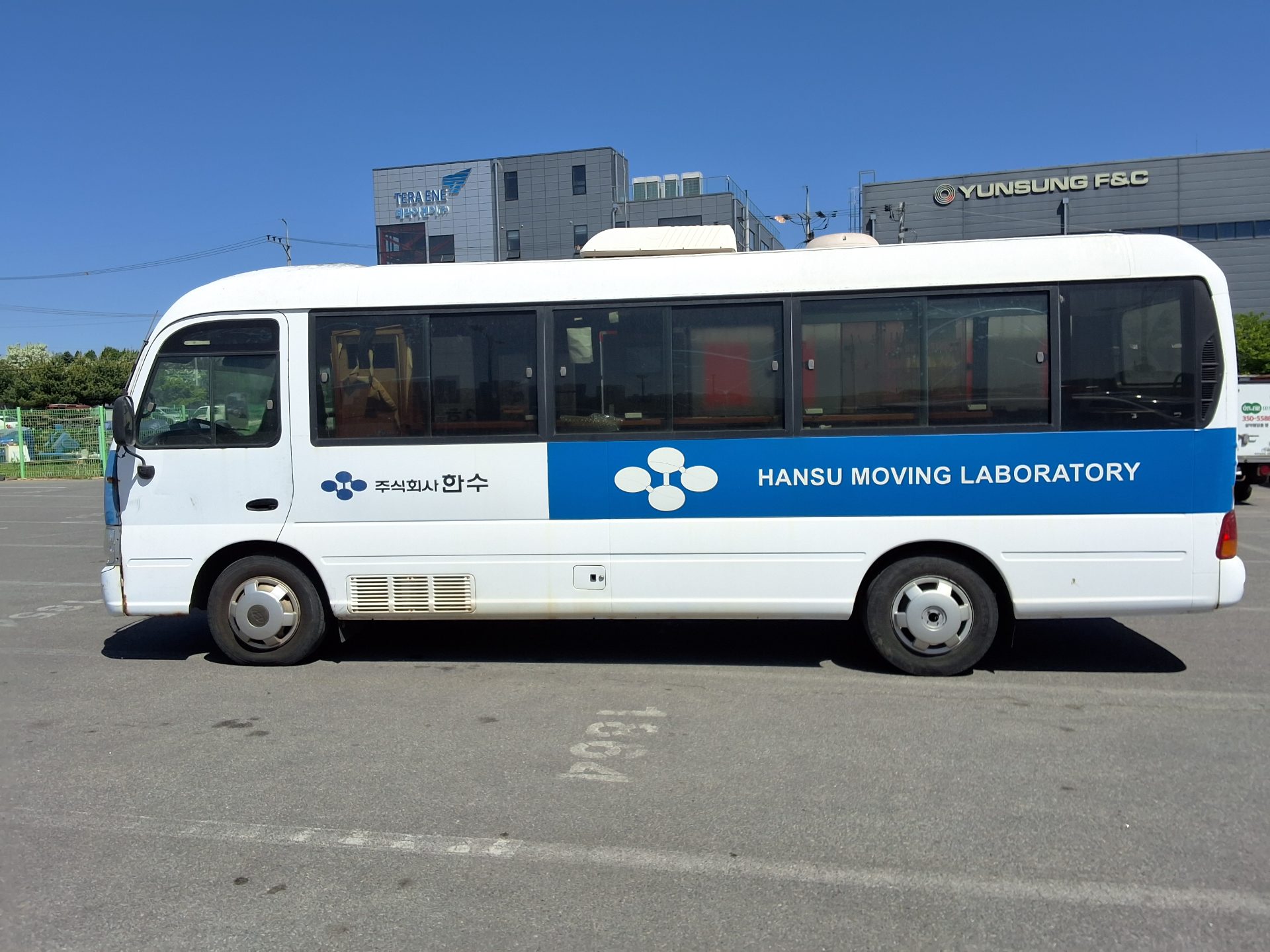 2012 - hyundai county