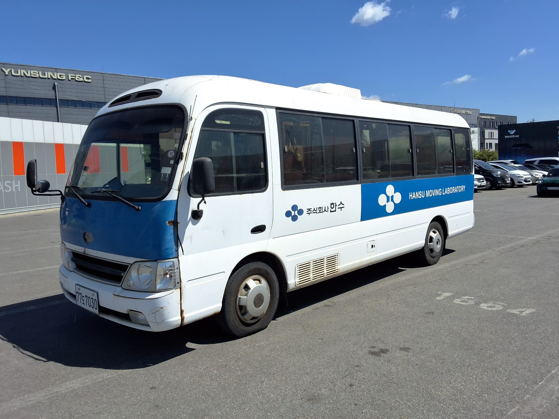 2012 - hyundai county