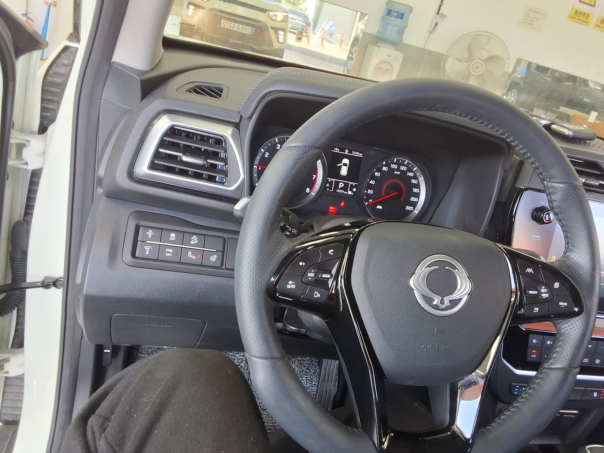 2025 - ssangyong tivoli