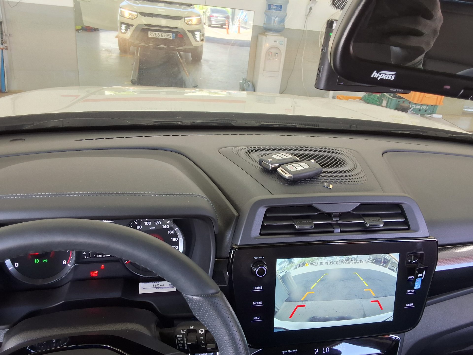 2025 - ssangyong tivoli