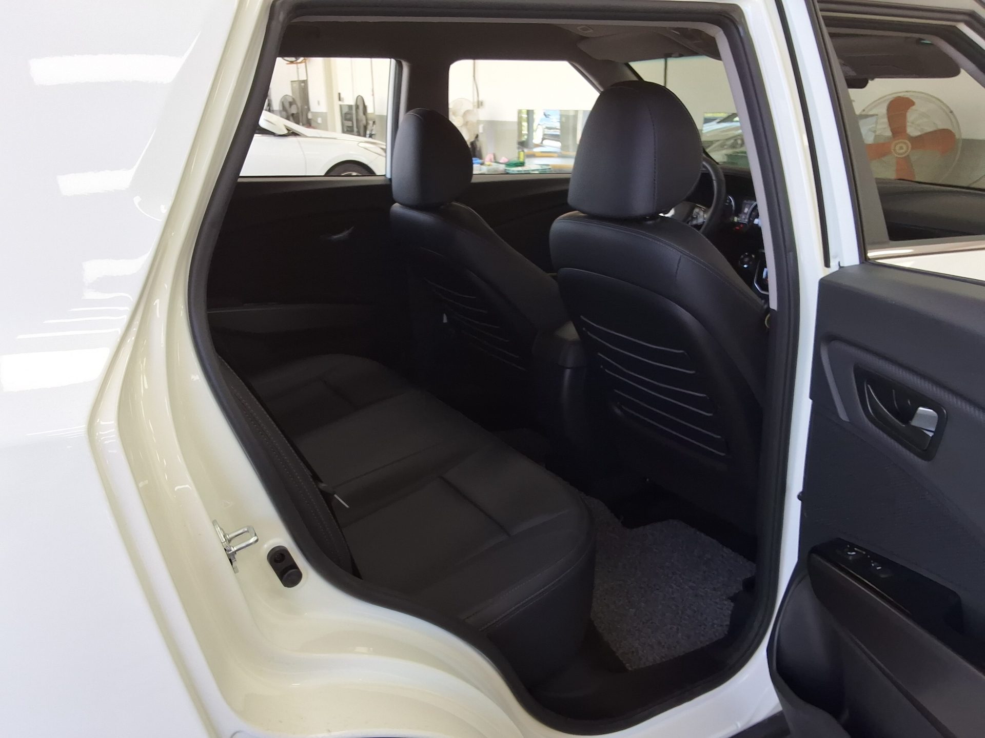 2025 - ssangyong tivoli