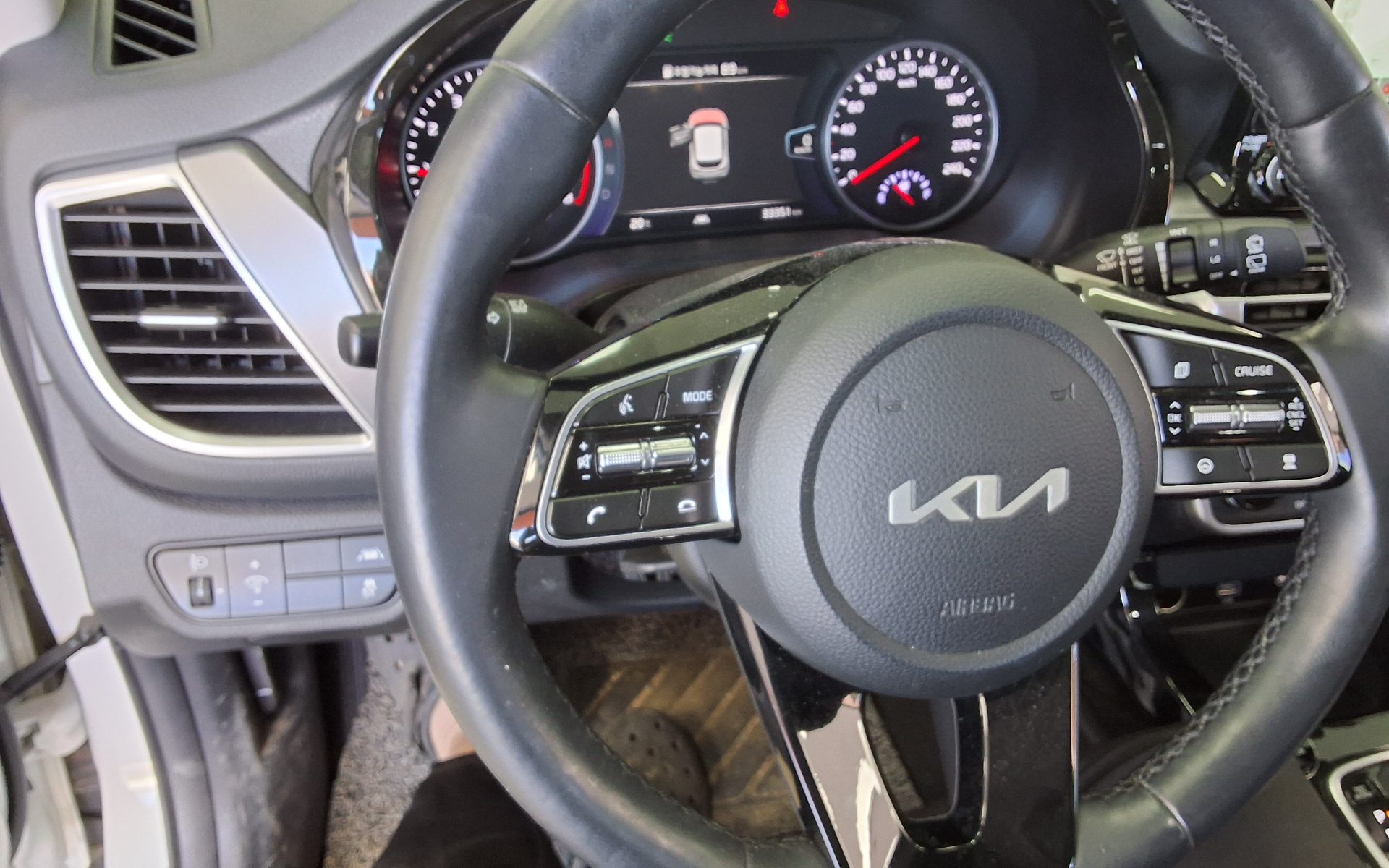 2023 - kia seltos
