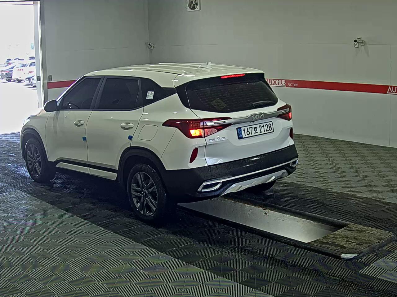 2023 - kia seltos