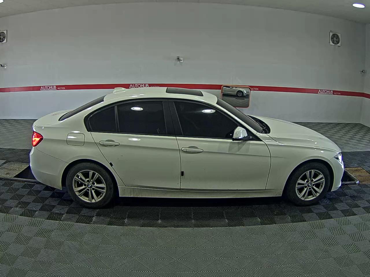 BMW 3 Series - 3