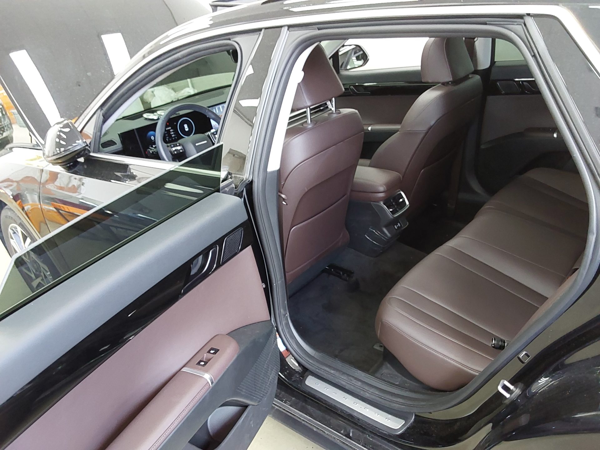 2023 - hyundai grandeur
