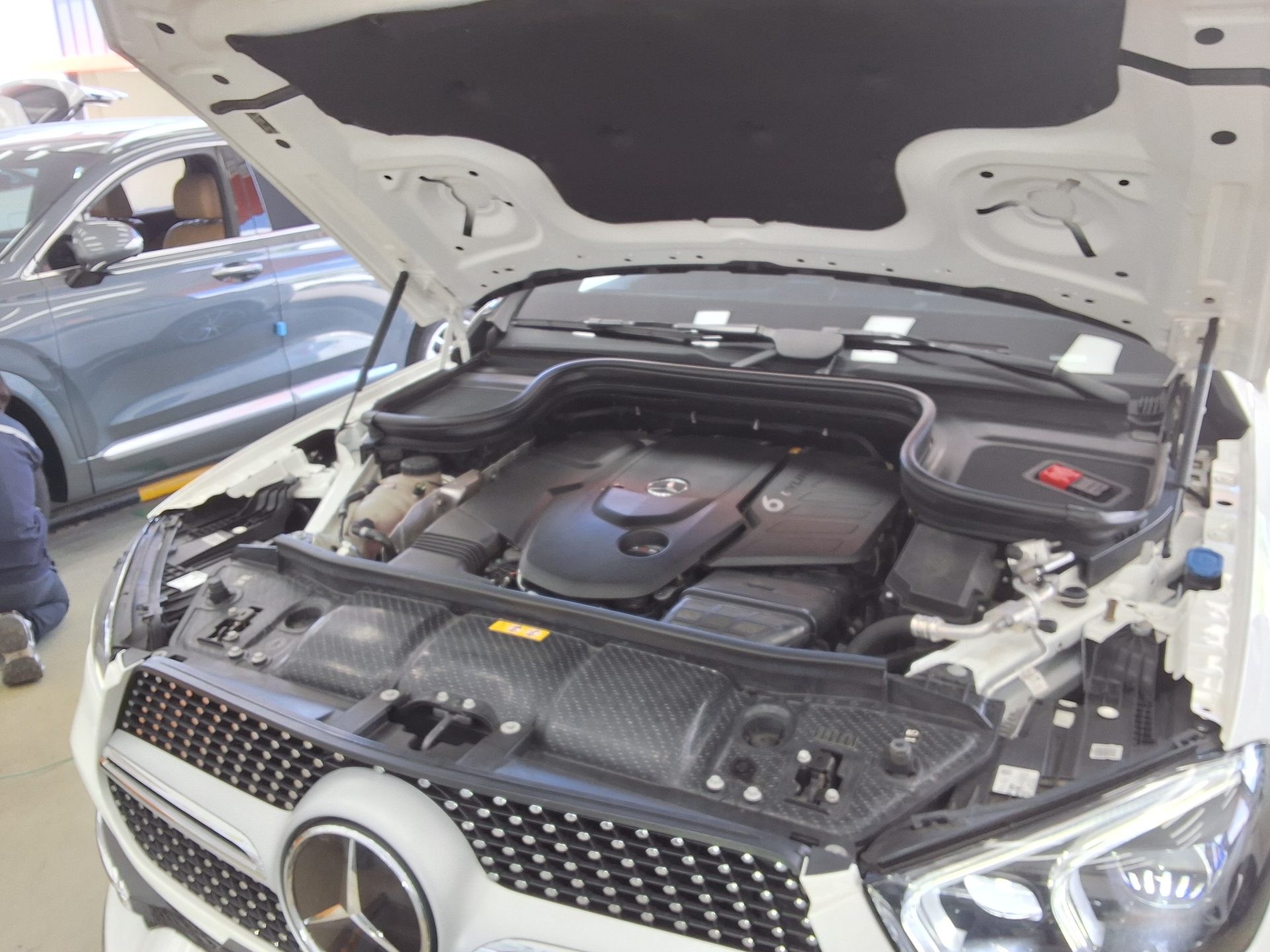 2023 - mercedes-benz gle 400d