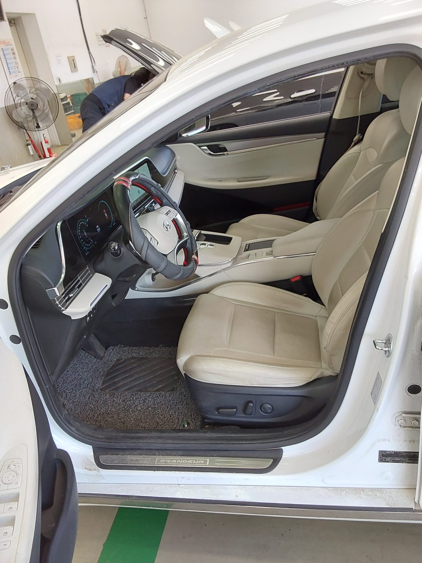 2022 - hyundai grandeur