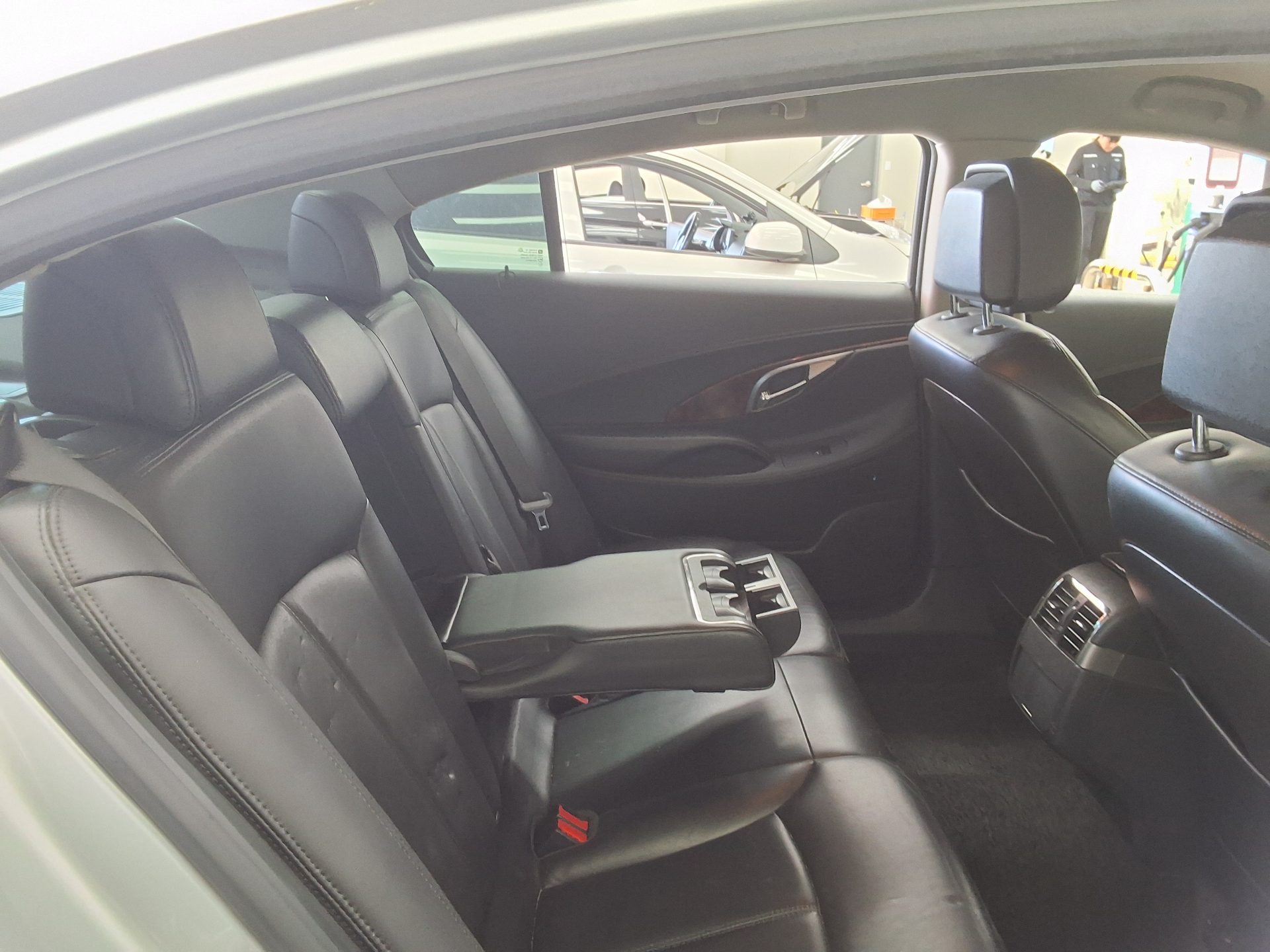 2012 - chevrolet alpheon