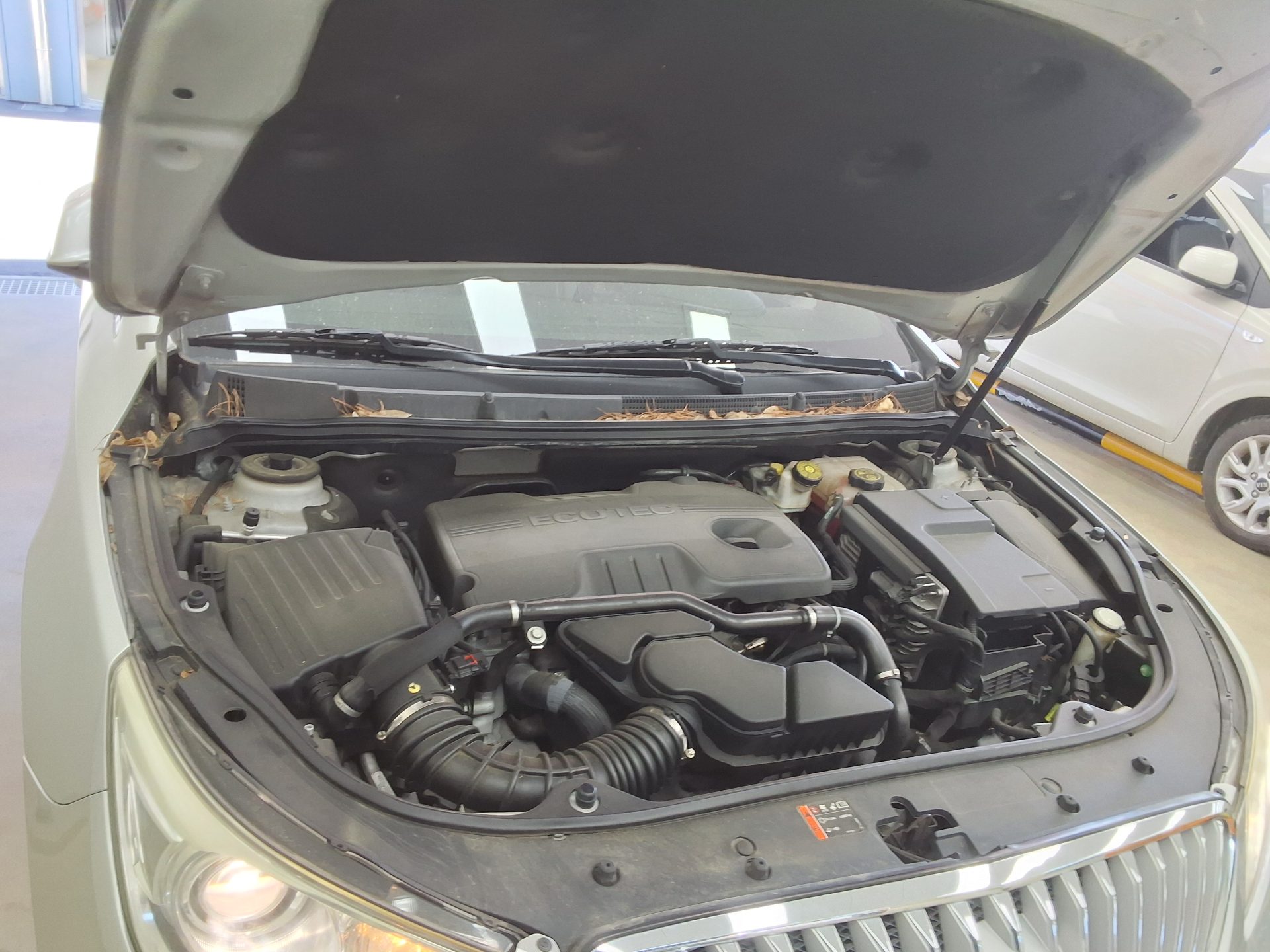 2012 - chevrolet alpheon