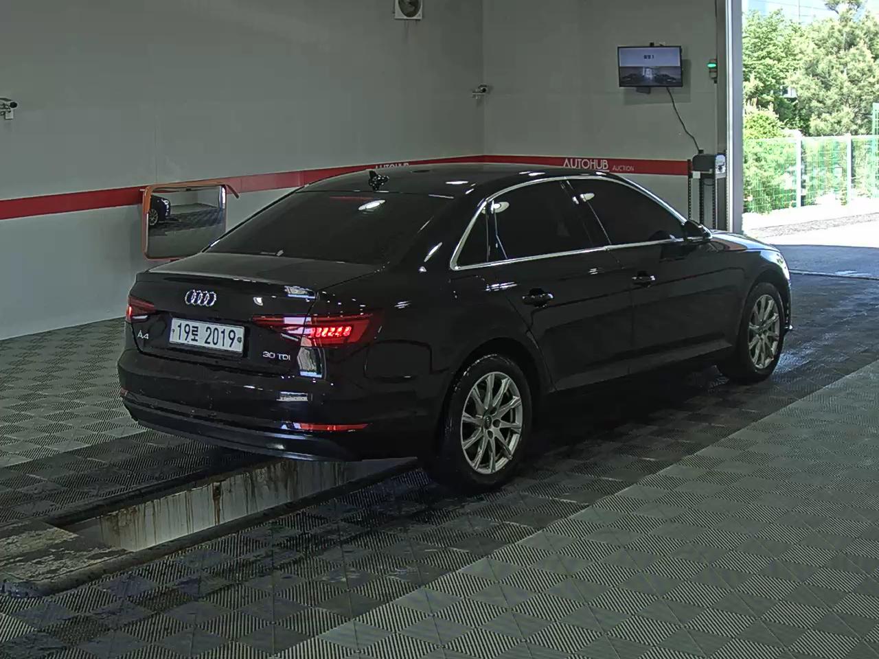 2018 - audi a4