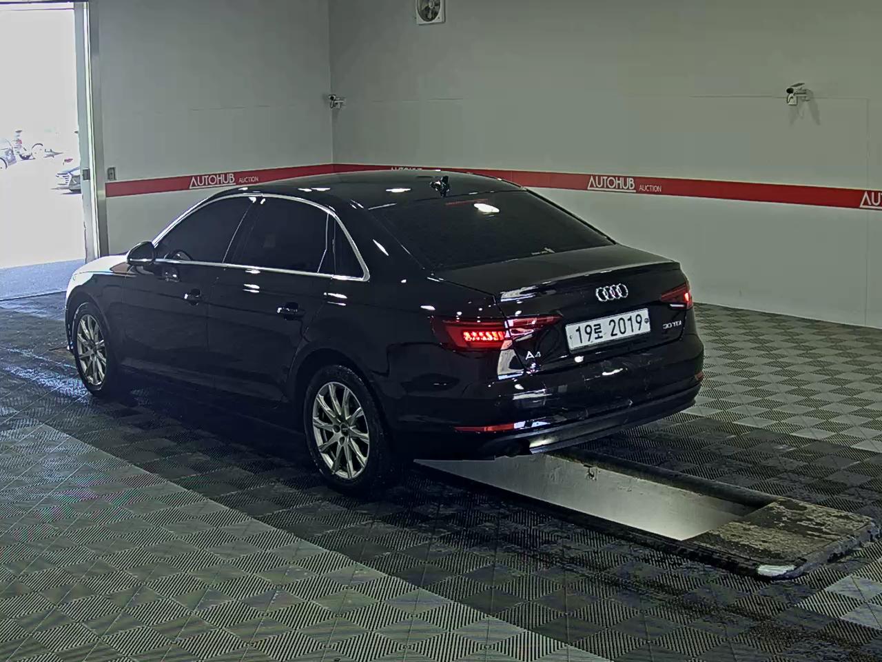 2018 - audi a4