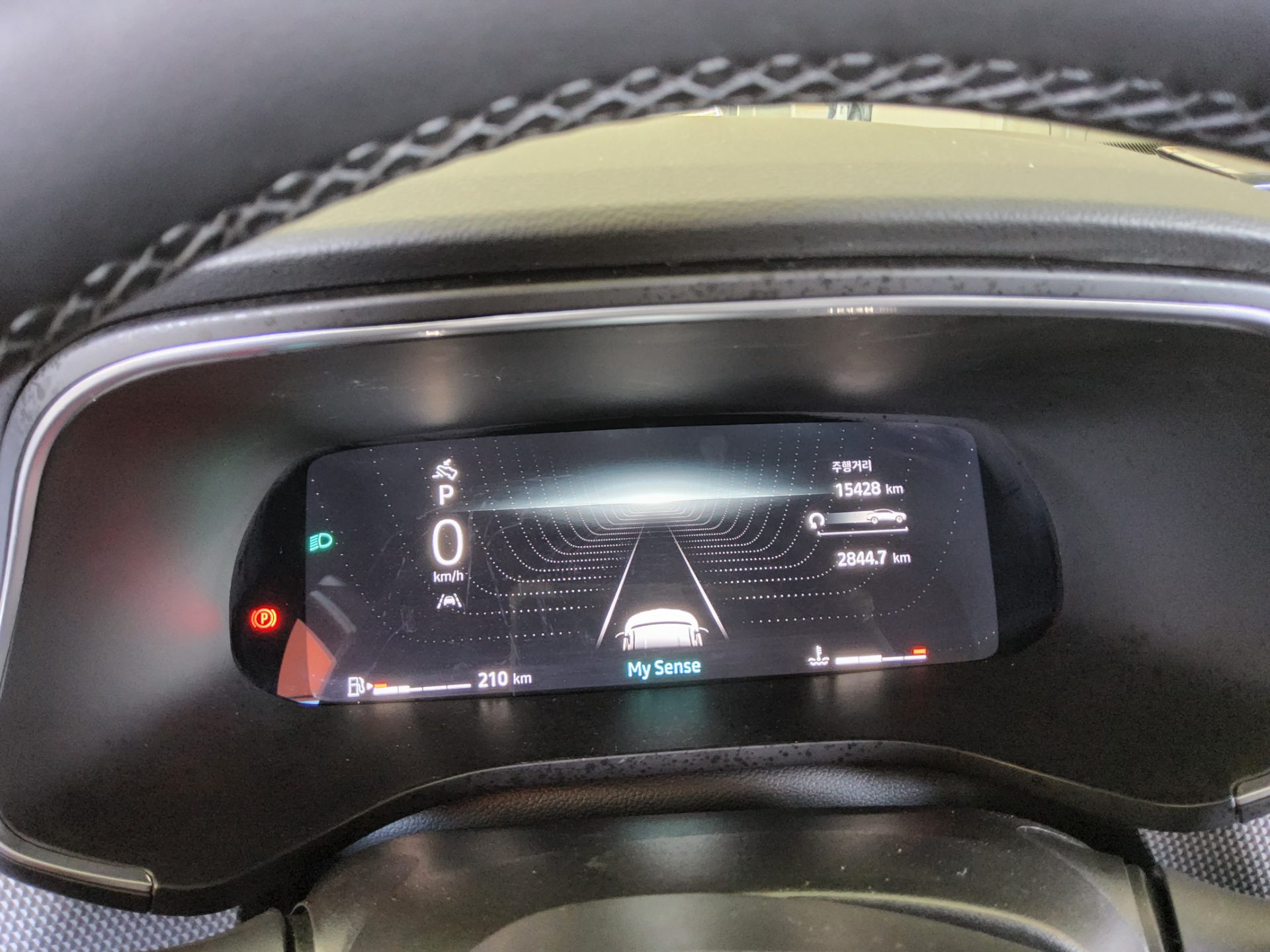 2025 - renault arkana