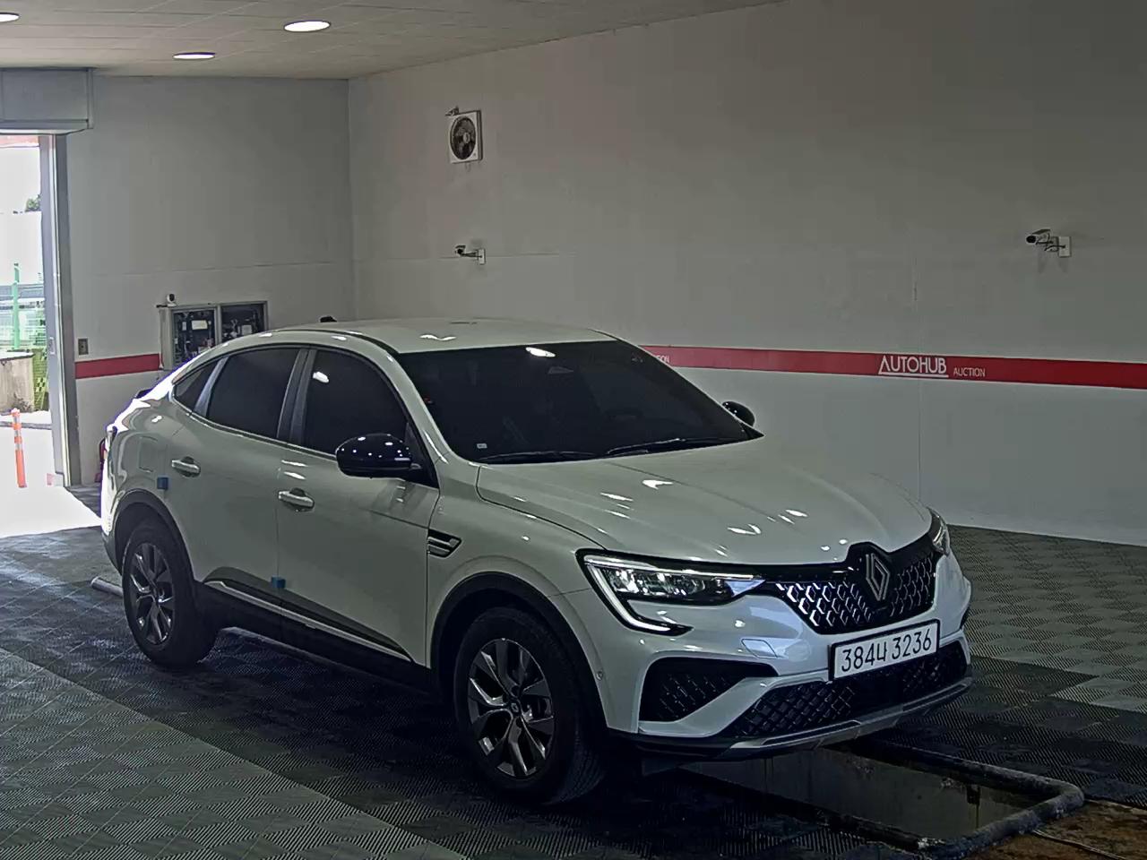 2025 - renault arkana