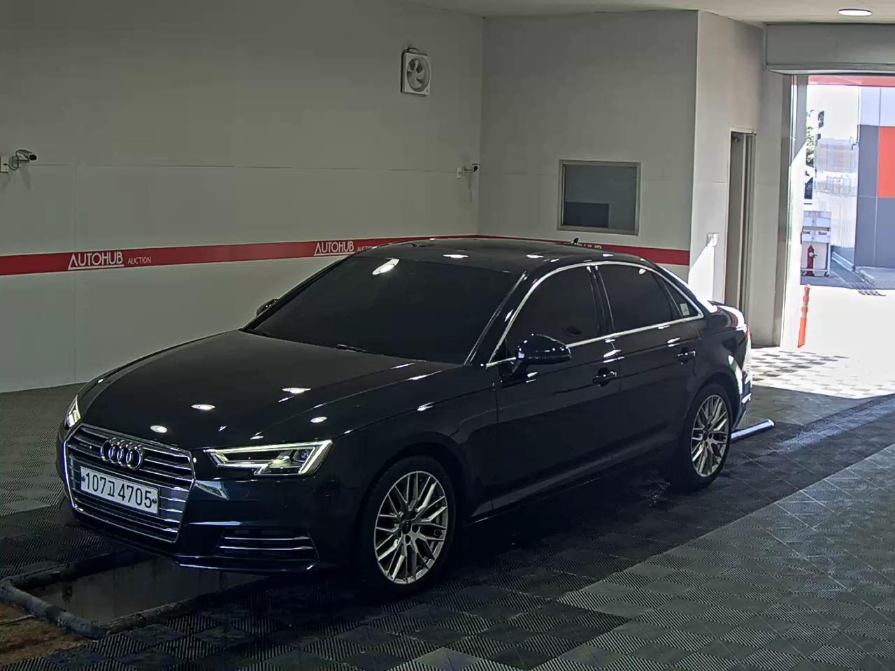 아우디 A4