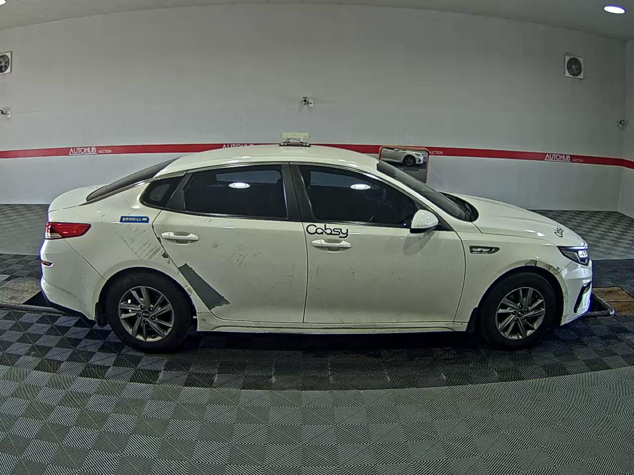 2021 - kia k5