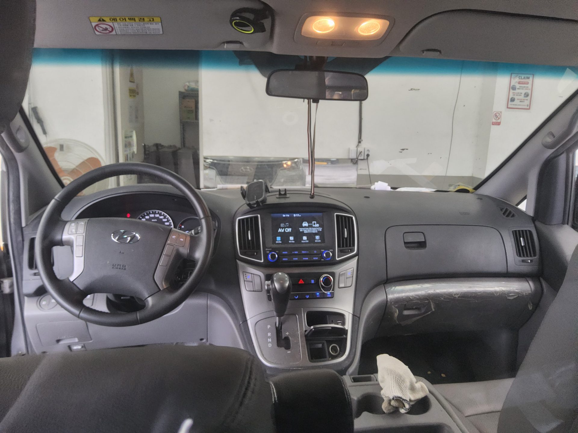 2020 - hyundai grand starex