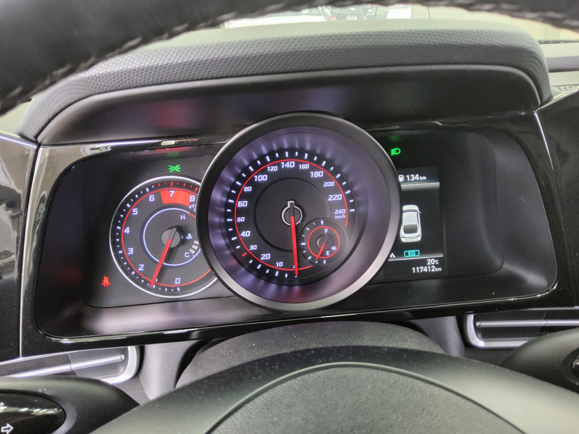 Hyundai Elantra - 8