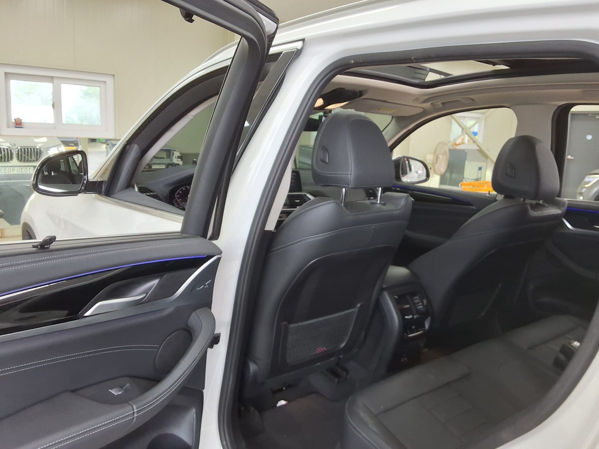 BMW X3 - 11