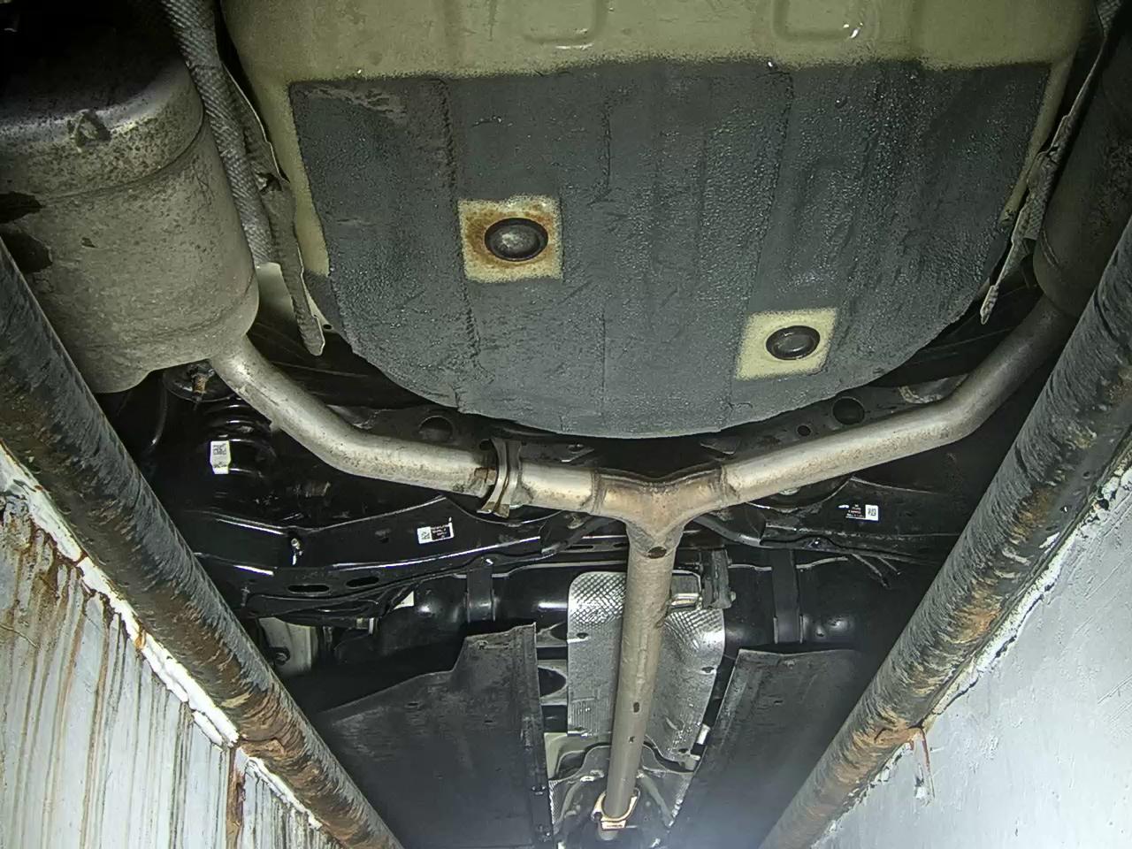 Kia K8 - 7