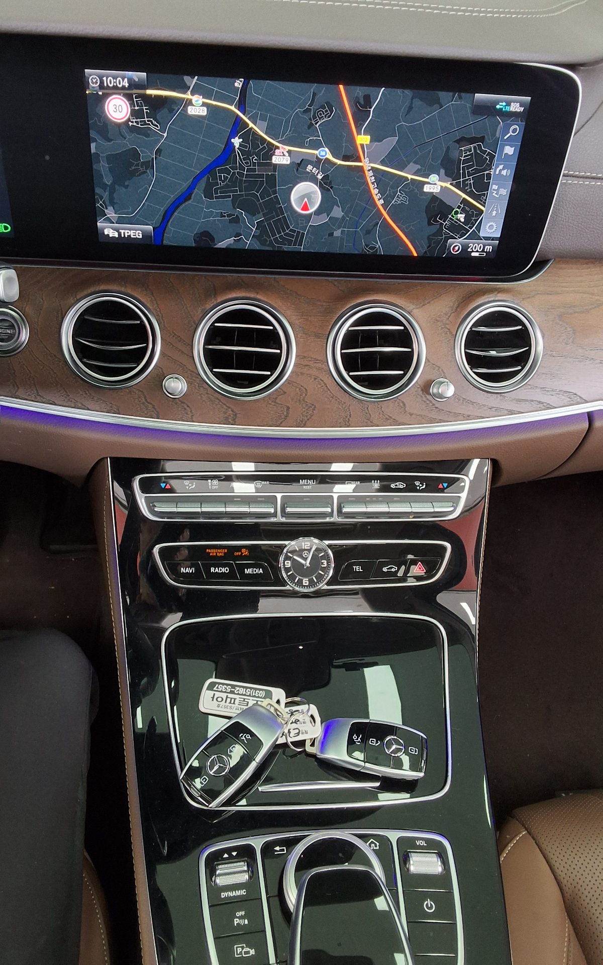 2020 - mercedes-benz e300e