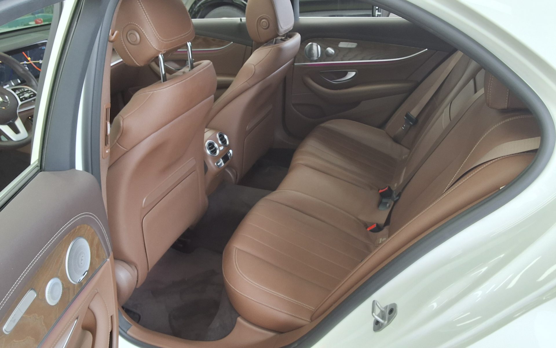 2020 - mercedes-benz e300e