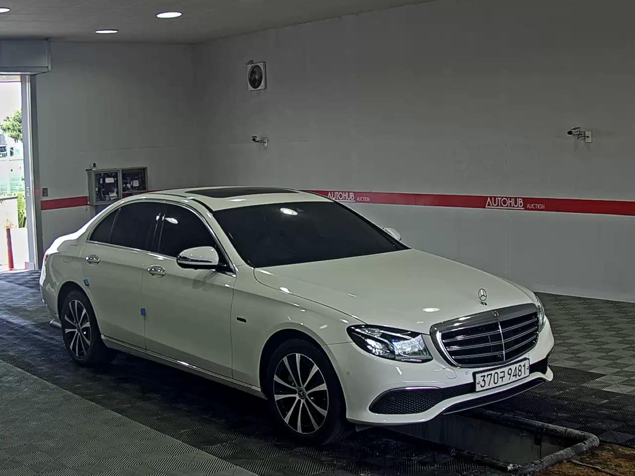 2020 - mercedes-benz e300e