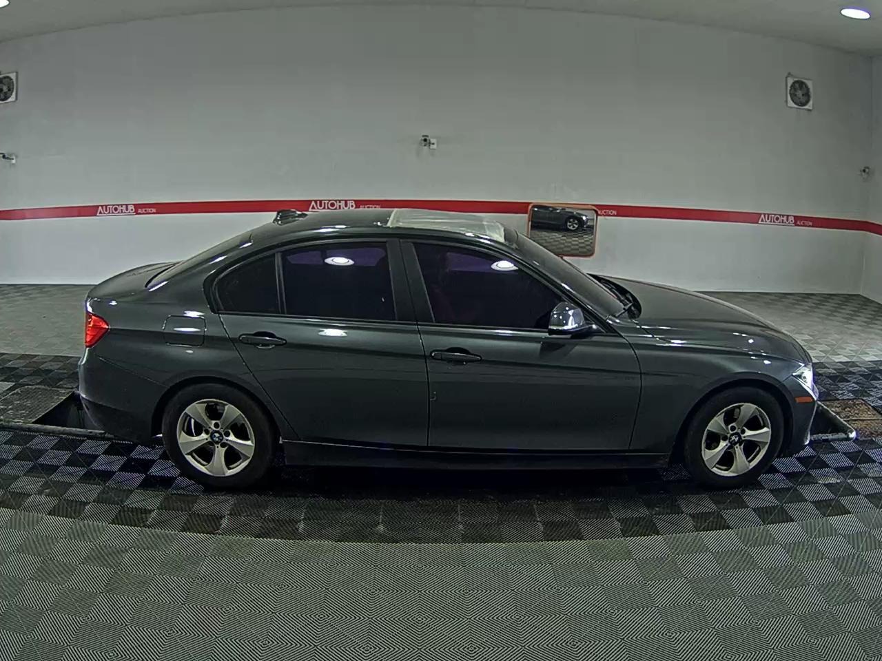 BMW 3 Series - 3