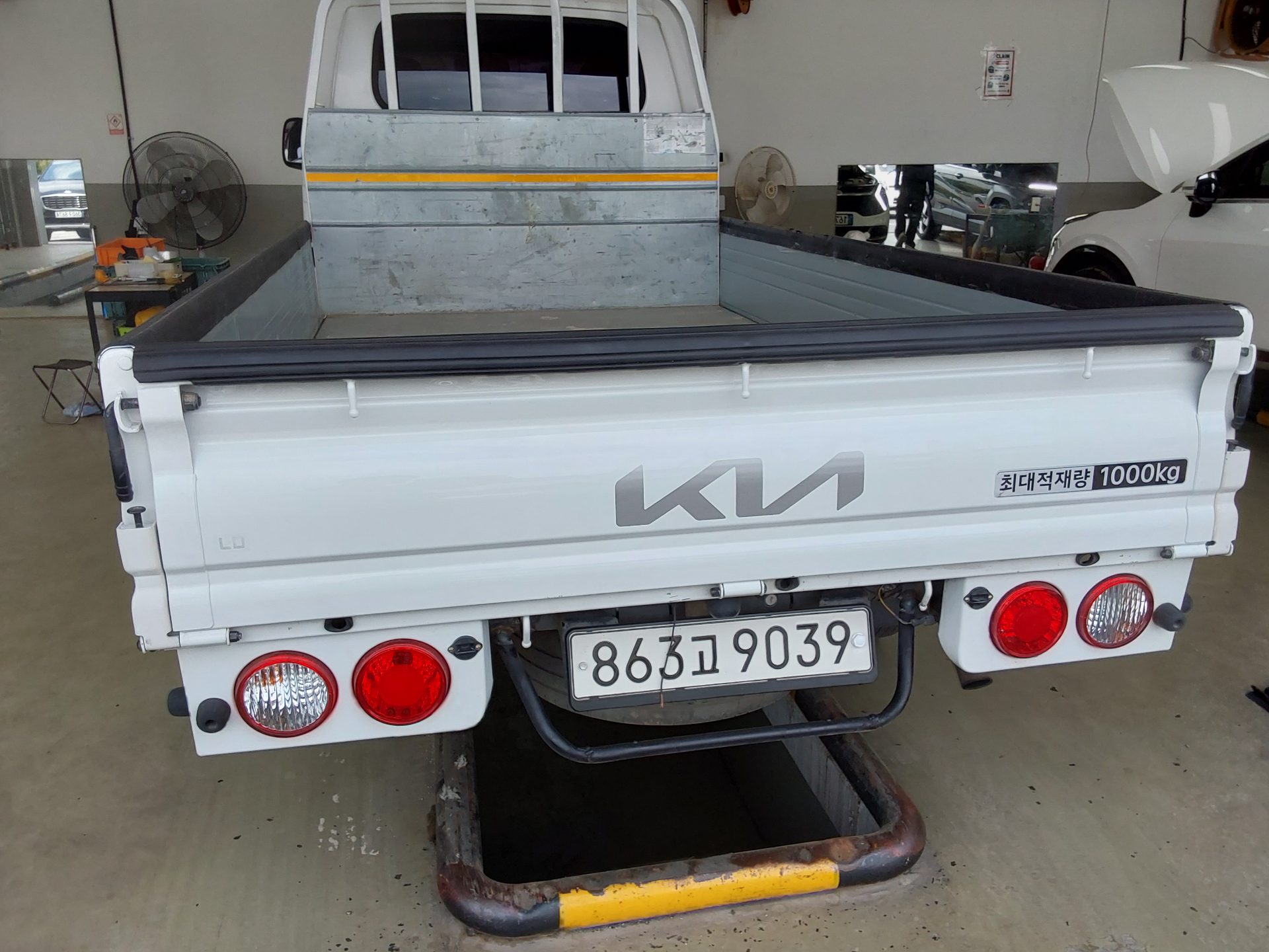 Kia Bongo - 12