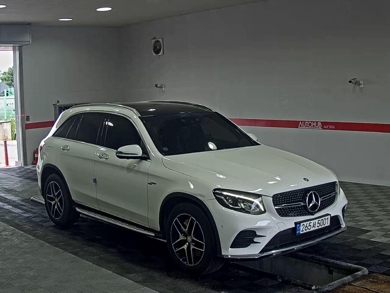2017 - mercedes-benz glc 220d