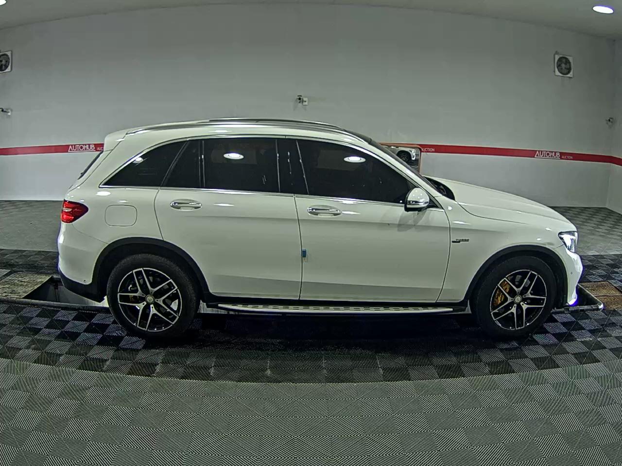2017 - mercedes-benz glc 220d
