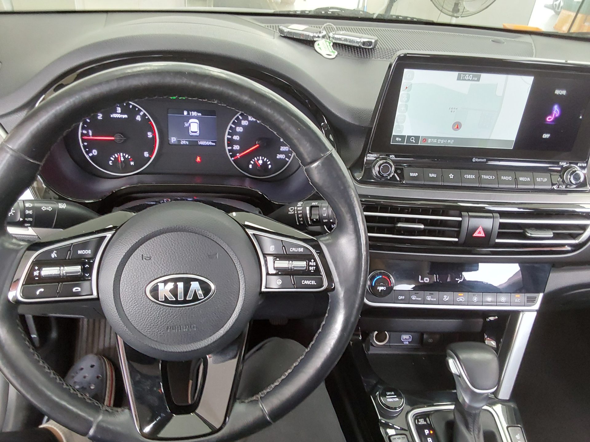 2022 - kia seltos