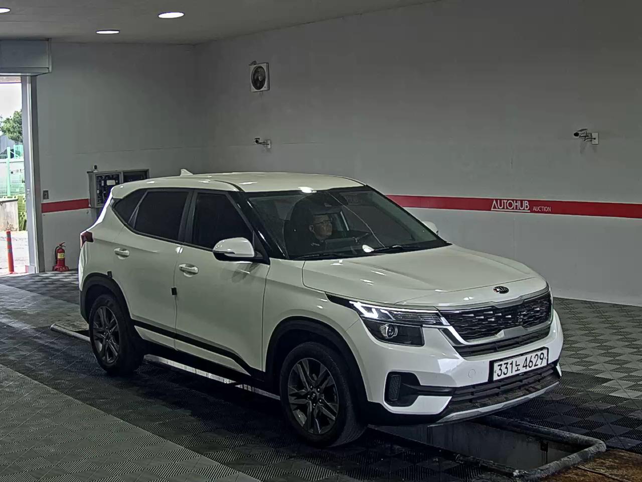 2022 - kia seltos
