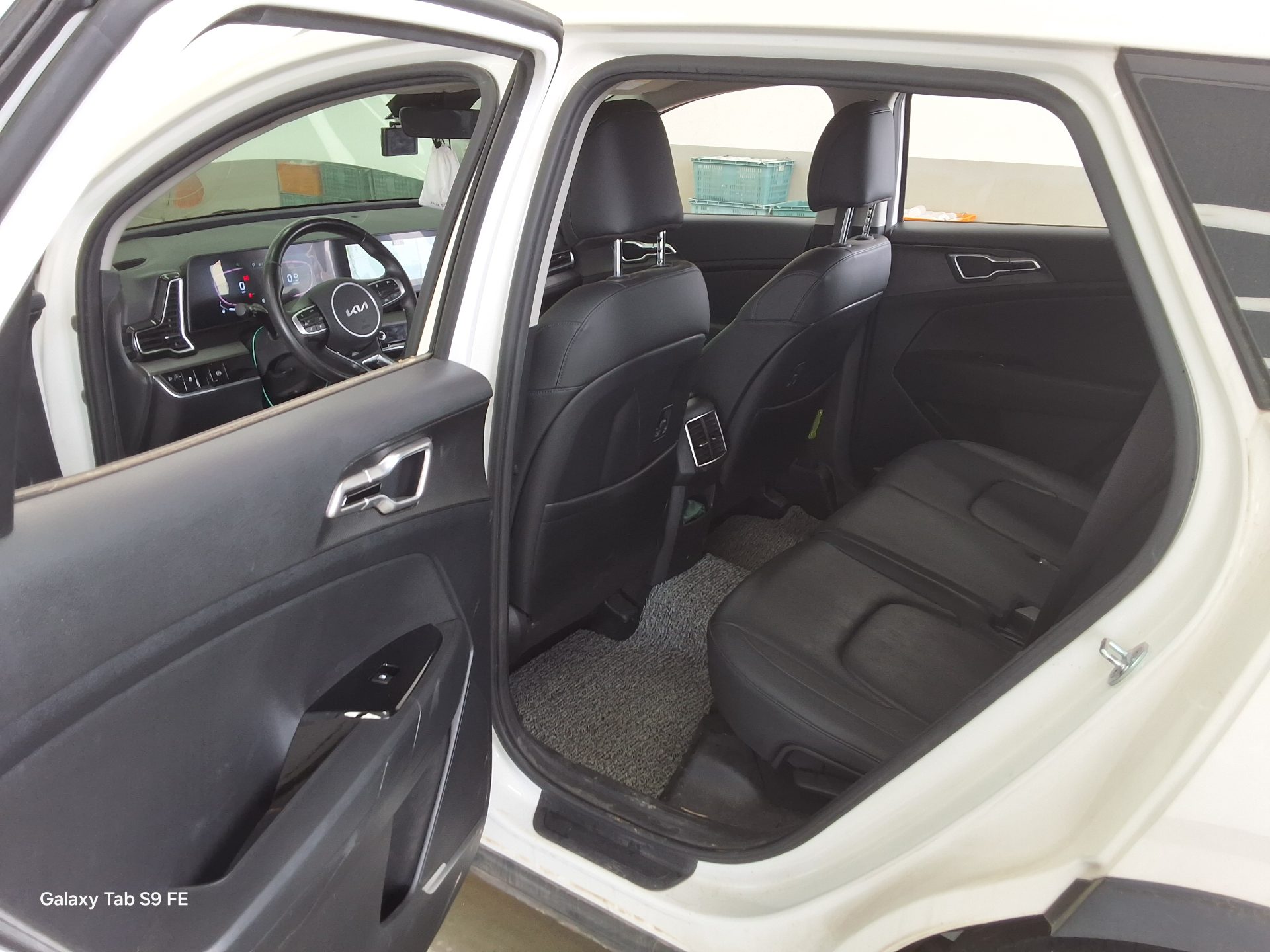 2022 - kia sportage